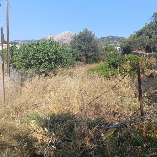 Land plot in Aegina Kypseli area, 492 m², buildable, corner