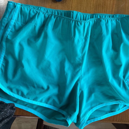 Adidas shorts like new, green, size L
