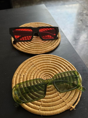 Transparent glasses like new