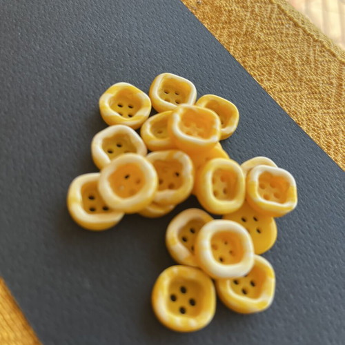 Vintage yellow and white buttons 14.5 mm, pack of 20