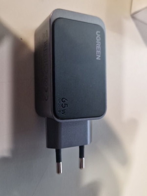 Ugreen Nexode S 65W 3-Port GaN Fast Charger