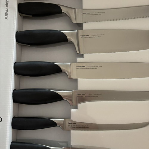 Tupperware Chef Series 6-Piece Knife Set with Case