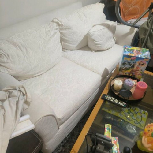 Two-seater sofa like new with cushions and washable covers