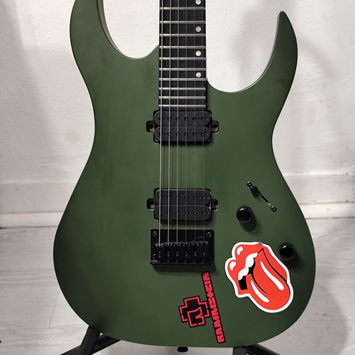 Spira S-400 MGR Satin Green guitar