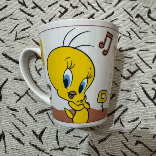 Tweety Mug for Drinks used, genuine