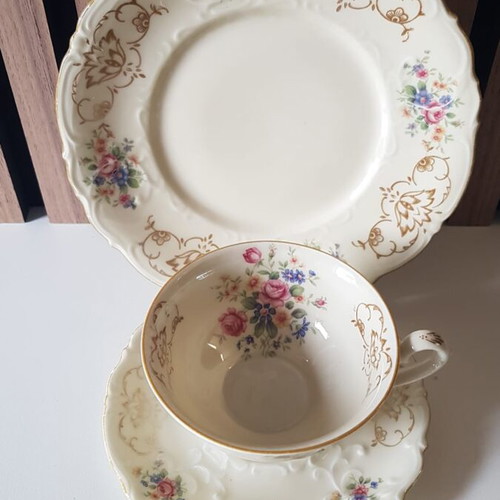 Bavaria Trio like new porcelain decoration set