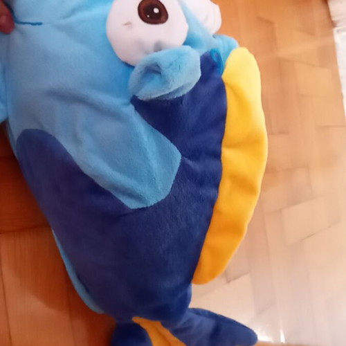 Dori Fisch toy like new