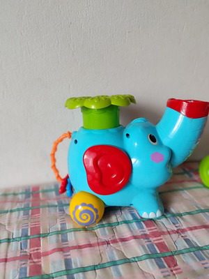 Baby toys used, set for 5-24 months old