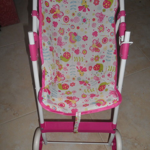 Doll stroller used, dimensions 60x60x25 cm