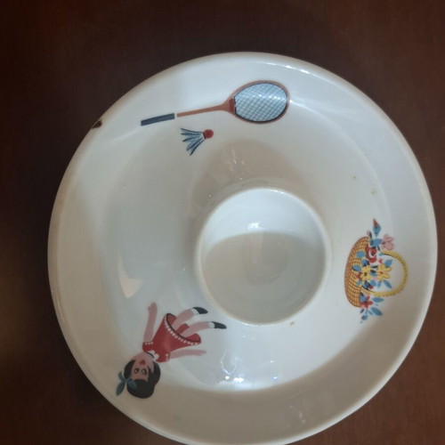 Hutschenreuther Novum vintage children's egg cup porcelain