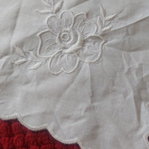 Cutwork napkins handmade, like new, 26x26 cm