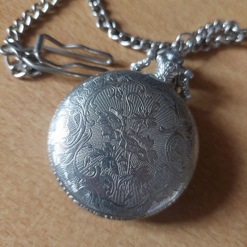 Vintage Zhongfa silver pocket watch used, quartz mechanism