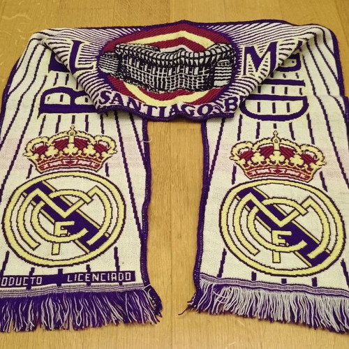 Real Madrid 90s scarf new official product