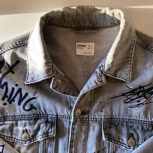 Bershka Denim Jacket size M new, grey washed with graffiti details