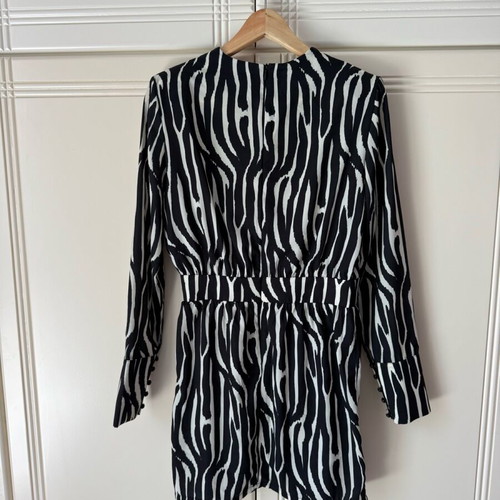 Karavan mini dress like new, size S