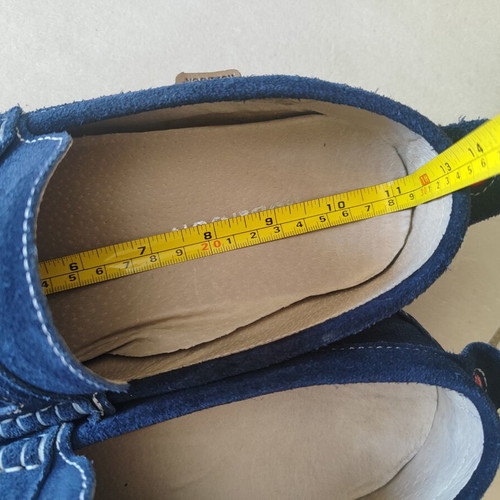 Robinson men's blue moccasins size 43 like new
