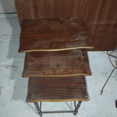 Stackable table set used