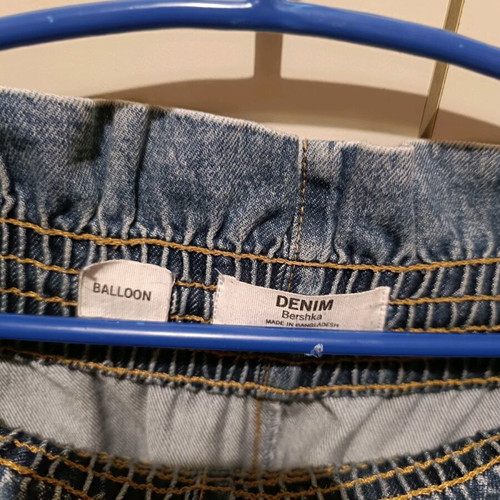 Bershka Balloon Jeans No40 Like New