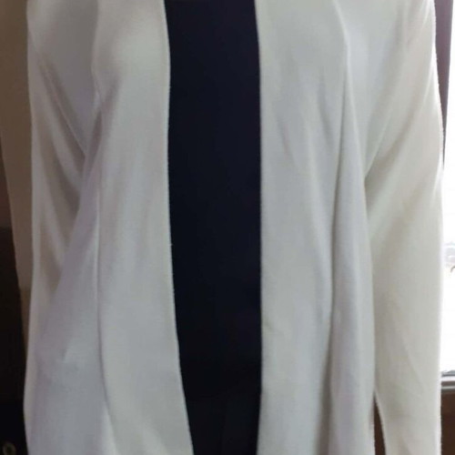 Knitted cardigan white like new, size L