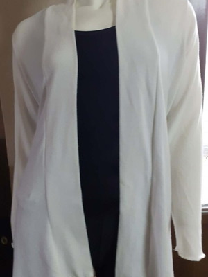 Knitted cardigan white like new, size L
