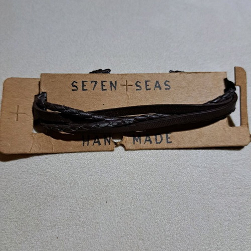 Handmade leather bracelet unisex with adjustable cord brown new