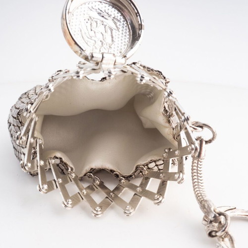 Antique 1920s Art Deco Silver-Plated Mesh Gate Top Flapper Purse