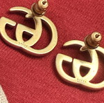 Gucci Vintage Double G Earrings Gold Tone new, made in Italy