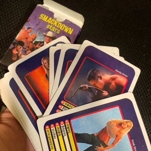 WWE cards like new, set of 63 with duplicates included