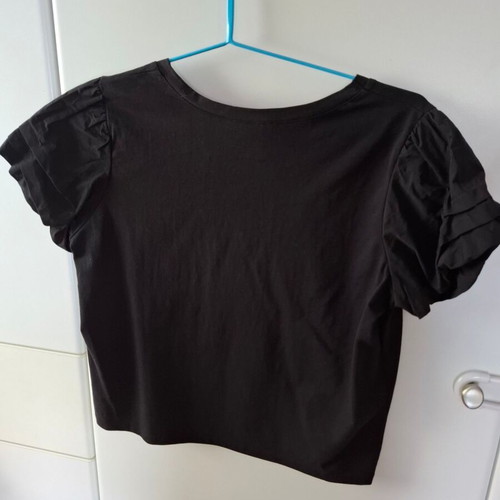 Black mako short-sleeve Zara blouse size medium like new