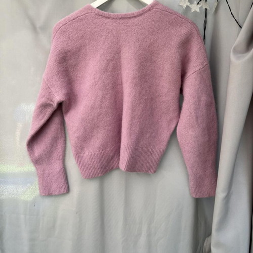 Boss purple sweater used, size XS, cropped model