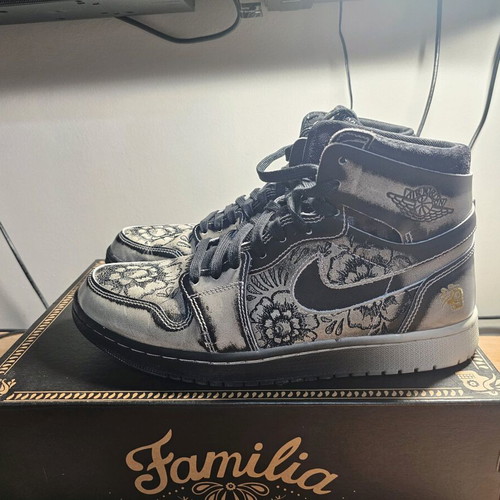 Jordan 1 La Familia sneakers like new, black and brown