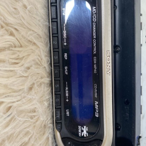 Sony CD MP40 car player used