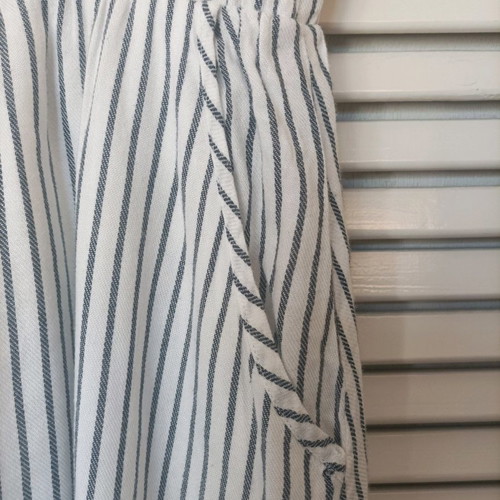 Stradivarius dress medium used with pockets multicolor