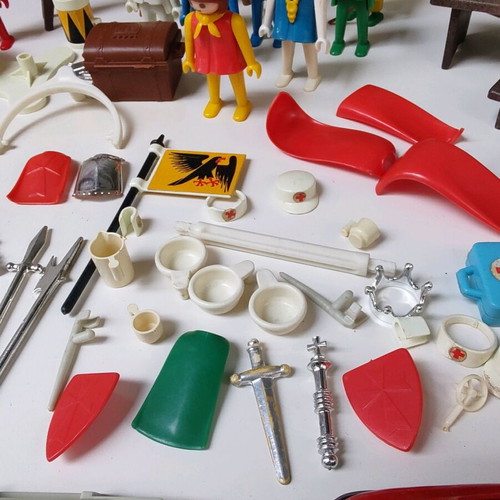 Playmobil like new with hospital staff and equipment