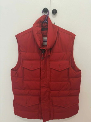 Mango medium red puffer vest like new