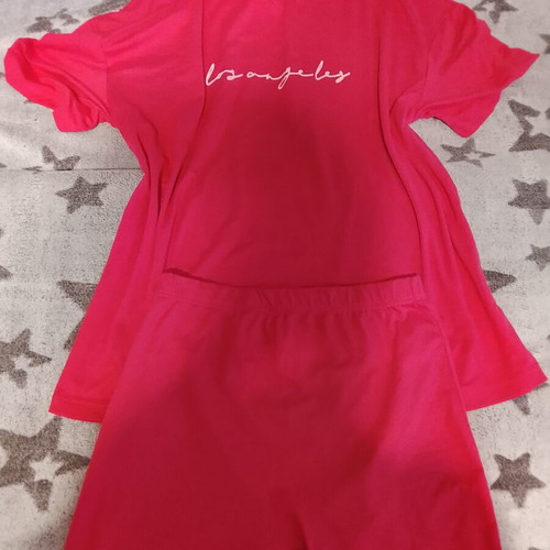 Shein pink set with blouse and shorts like new, size small