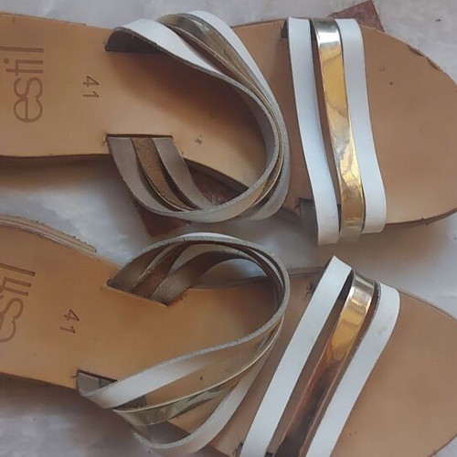 Estil sandals used, flat, white and gold, size 41