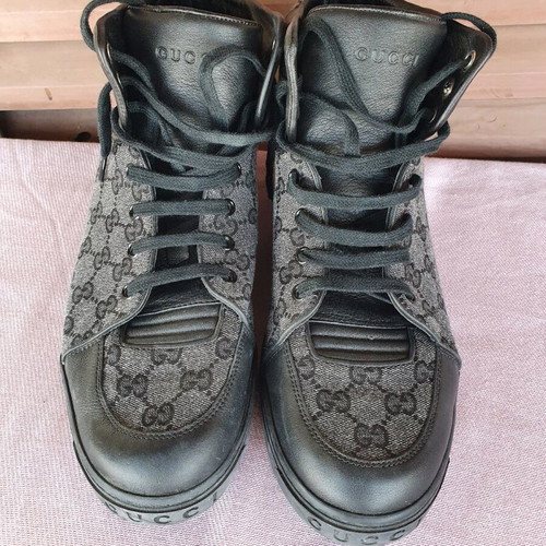 Gucci men's sneakers like new, size 8.5