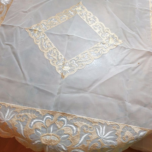 Table linen and square new with silk threads on organza