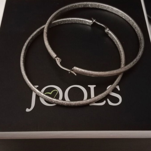 Jools hoop earrings new, silver, 5.8x5.8 cm with box