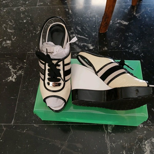 Byblos sandals used, green platform leather, size 39