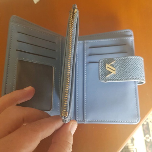 Verde women's blue wallet like new