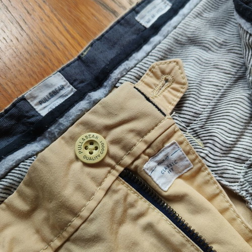Pull & Bear yellow bermuda shorts like new W44