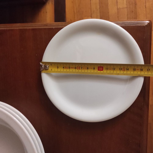 Ionia small porcelain plate used, 16.5 cm, pack of 34 pieces