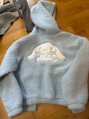 H&M kids' fur jacket like new, blue with pockets and zipper