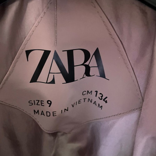 Zara waterproof jacket for girl 9 years used, purple