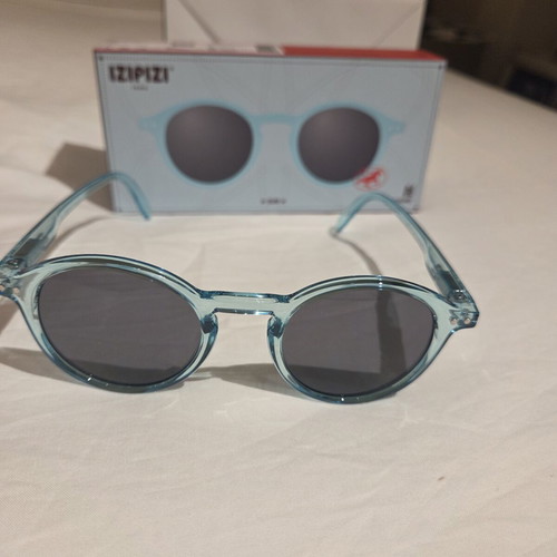 Izipizi Kids Sunglasses Limited Edition Turquoise 7-11 Years New