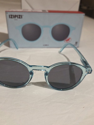 Izipizi Kids Sunglasses Limited Edition Turquoise 7-11 Years New
