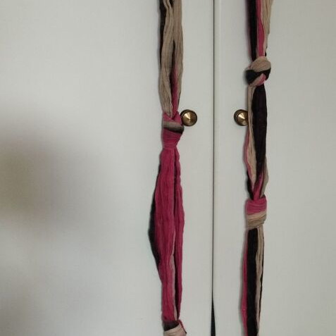 Benetton scarf very long with gold thread new, multicolored
