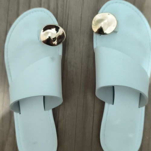 Ragazza white leather flat sandals with gold toe-ring detail